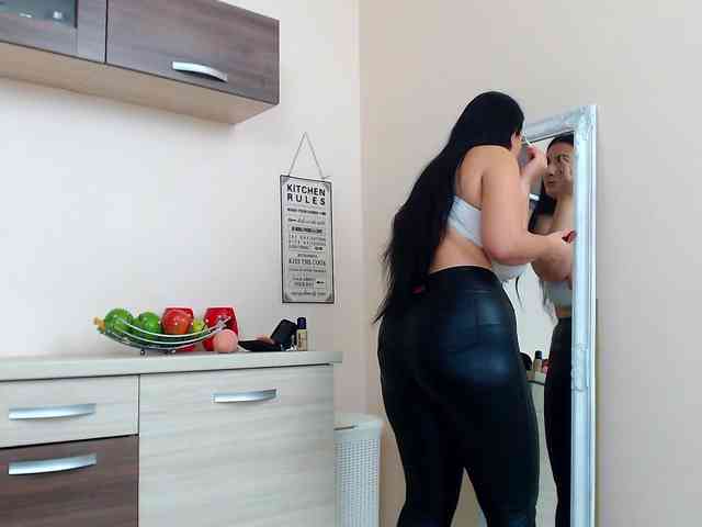 Brianna-Joy webcam