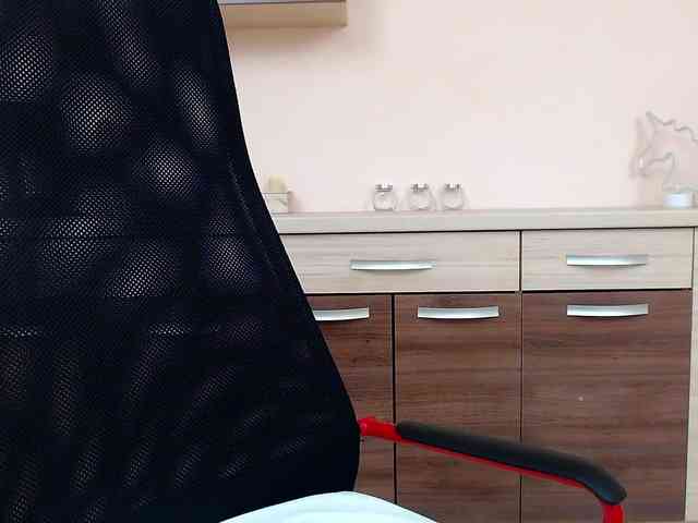 Brianna-Joy webcam