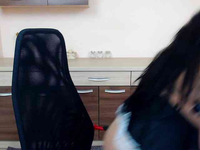 Brianna-Joy webcam
