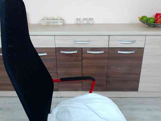Brianna-Joy webcam