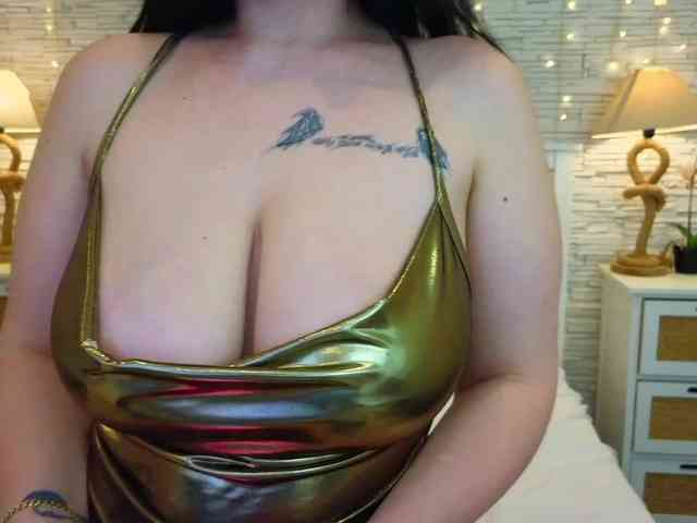 Brianna-Joy webcam