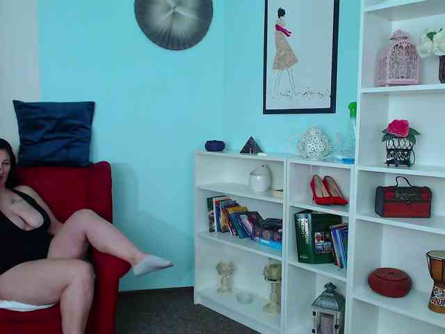 Brianna-Joy webcam