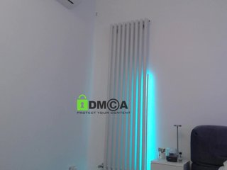 MaxineDi Porn Show
