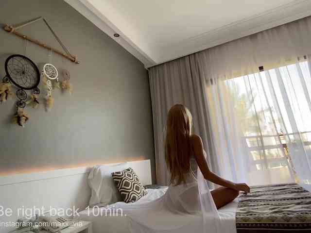 strip chat MaxineDiaz