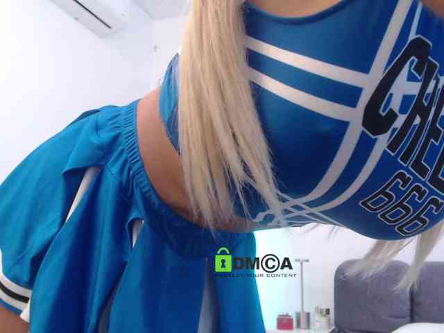 MaxineDi webcam