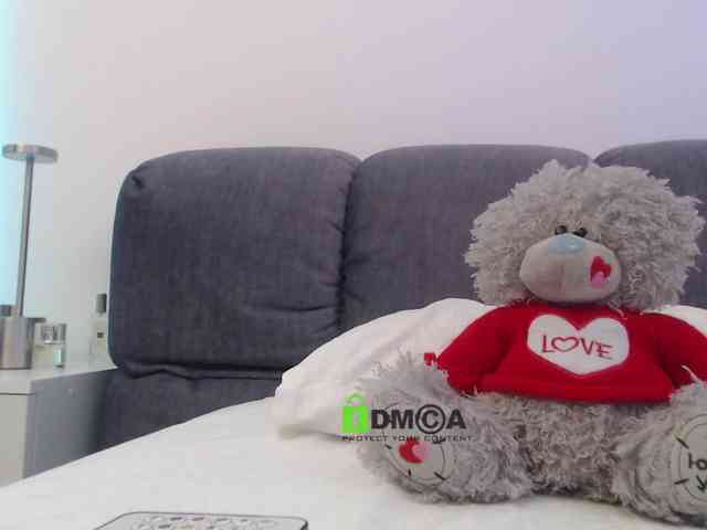 MaxineDi webcam