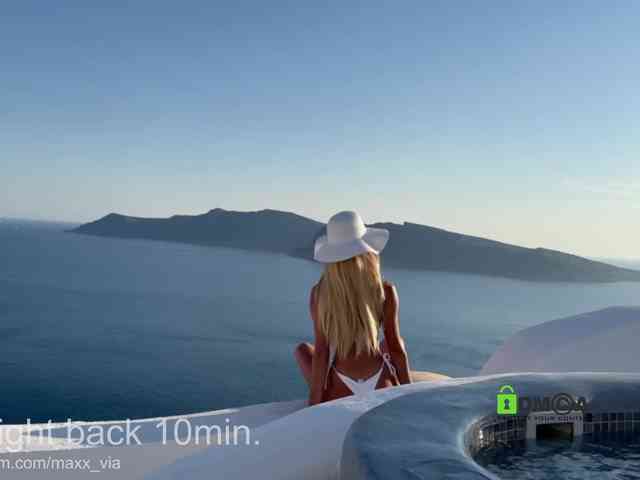 MaxineDiaz Live Webcam on BongaCams