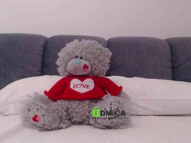 MaxineDi webcam