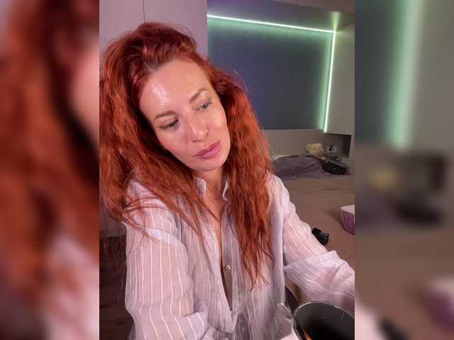 go to chat with MelenaFox