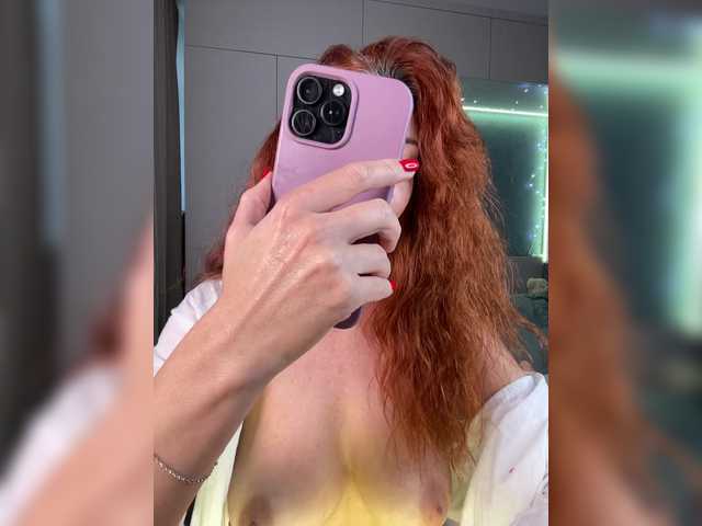 go to chat with MelenaFox