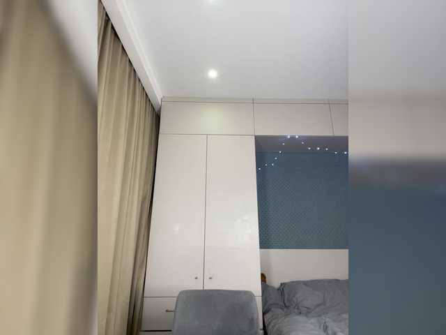 -wowFox-'s BongaCams show and profile