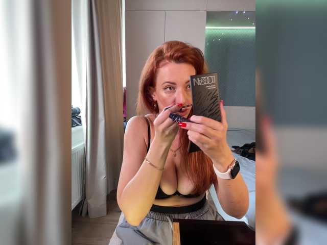 -wowFox-'s BongaCams show and profile
