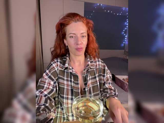 go to chat with MelenaFox