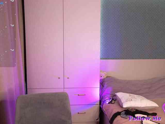 MelenaFox webcam