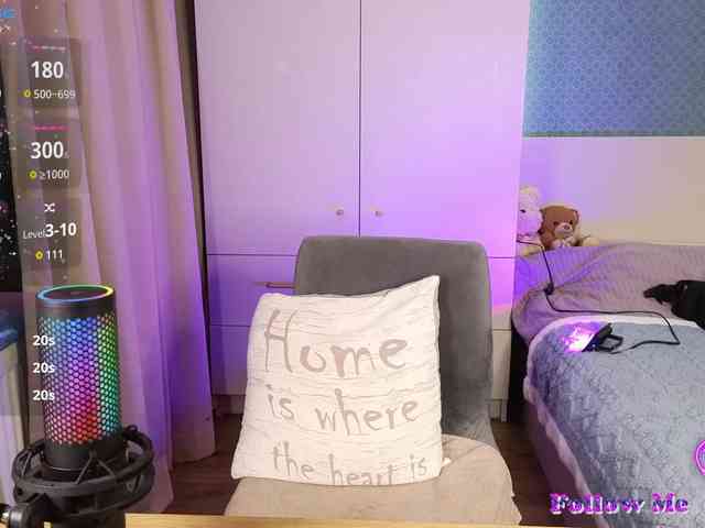 random chat cam -wowFox-