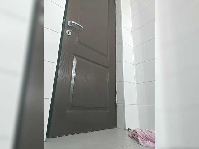 lovehornyman's BongaCams show and profile