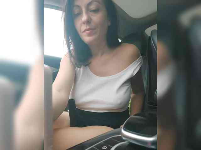 Lovehornyman webcam