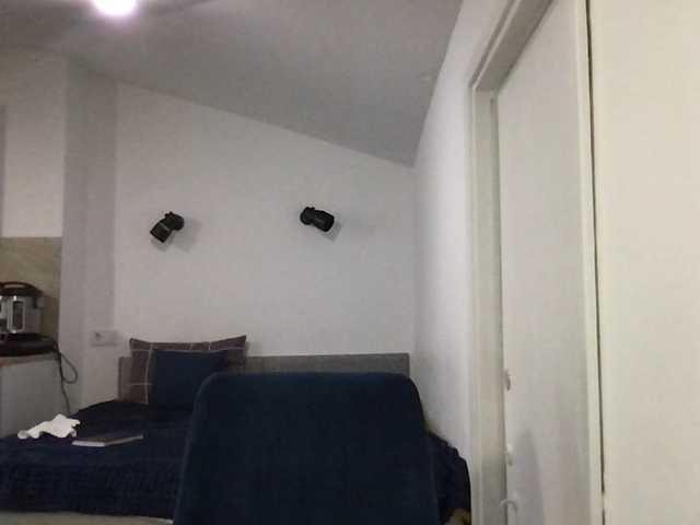  MilaBi-192569 chat room