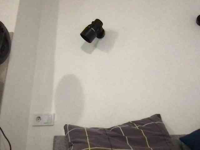 MilaBi-192569 webcam