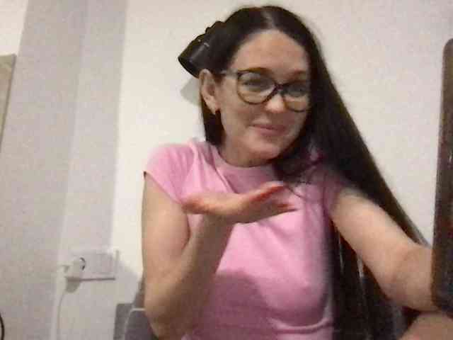 MilaBi-192569 webcam