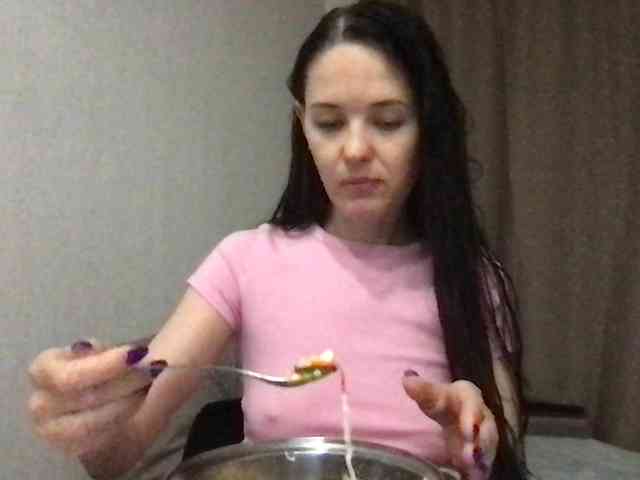 MilaBi-192569 webcam