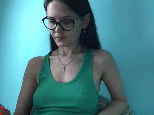MilaBi-192569 webcam