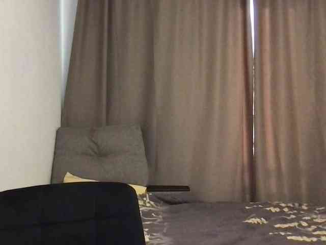 MilaBi-192569 webcam