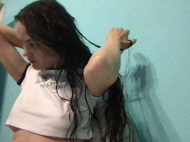 MilaBi-192569 webcam