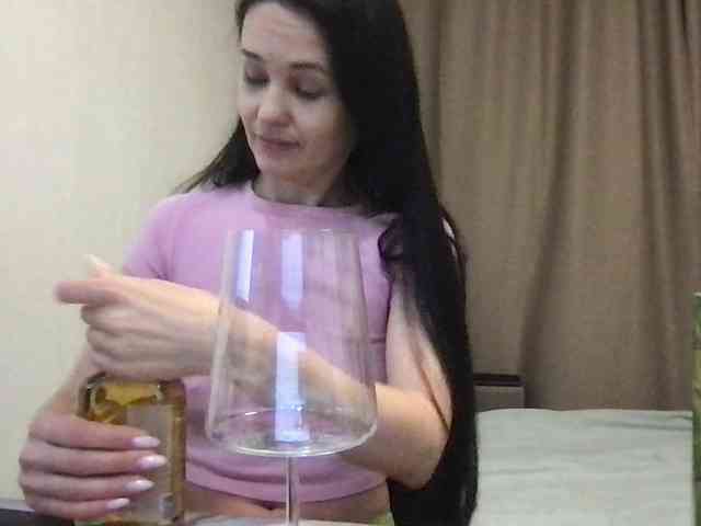 MilaBi-192569 webcam