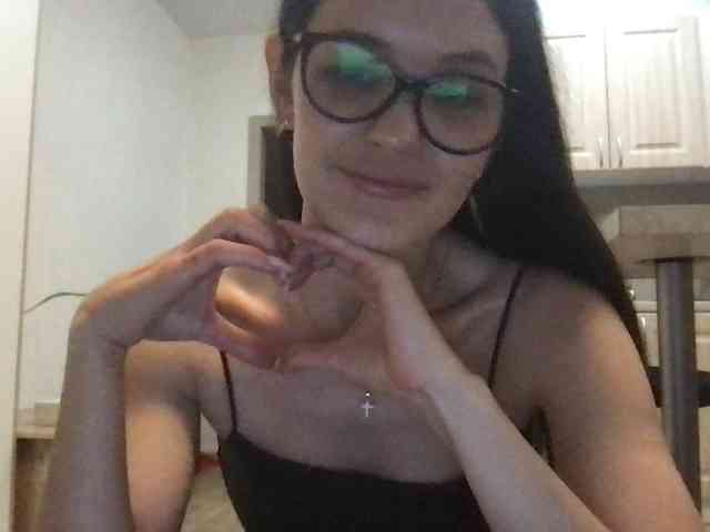 MilaBi-192569 webcam