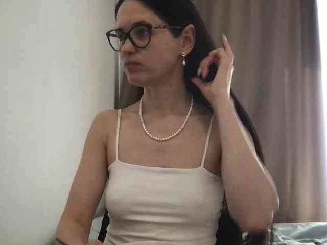 MilaBi-192569 webcam