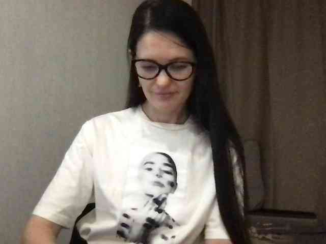 MilaBi-192569 webcam