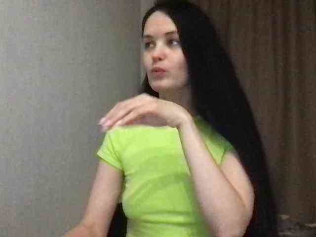 MilaBi-192569 webcam