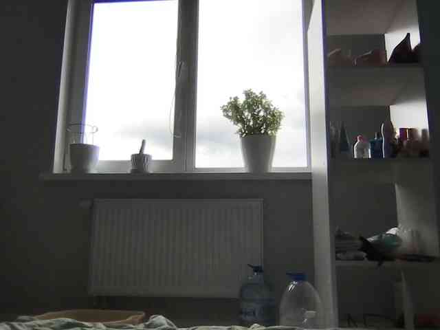 MilaBi-192569 webcam