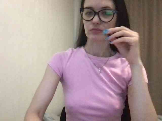 MilaBi-192569 webcam