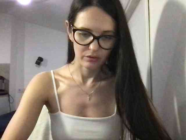 MilaBi-192569 webcam