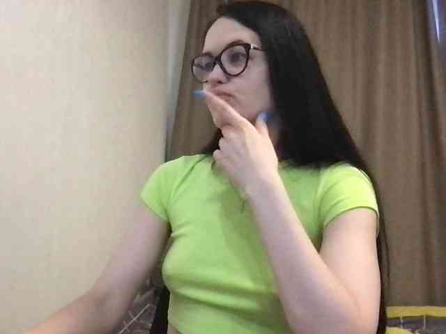 MilaBi-192569 webcam