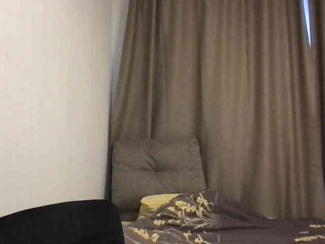 MilaBi-192569 webcam