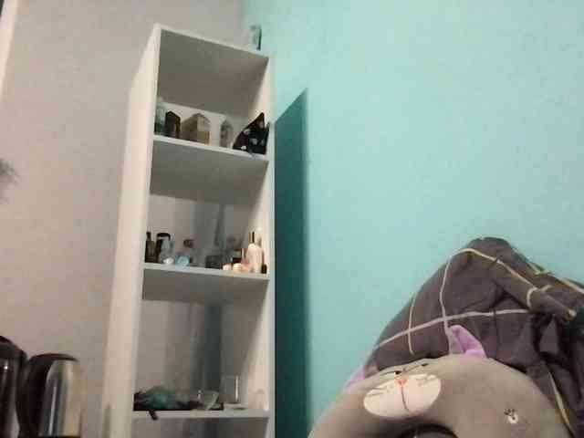 MilaBi-192569 webcam
