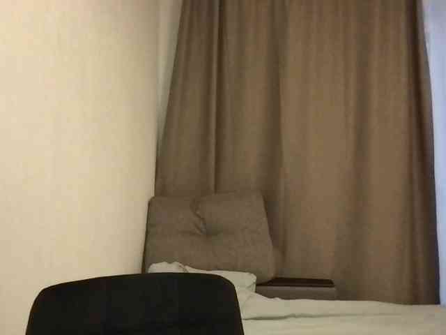 MilaBi-192569 webcam