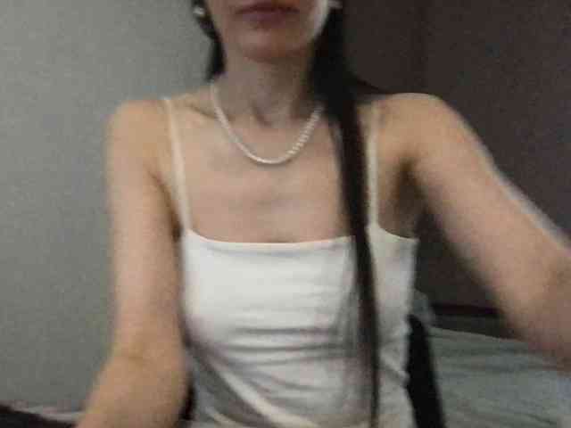 MilaBi-192569 webcam