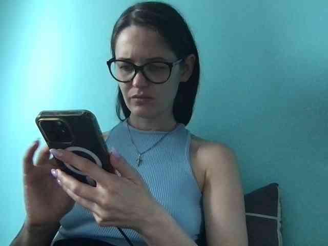 MilaBi-192569 webcam