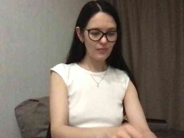 MilaBi-192569 webcam