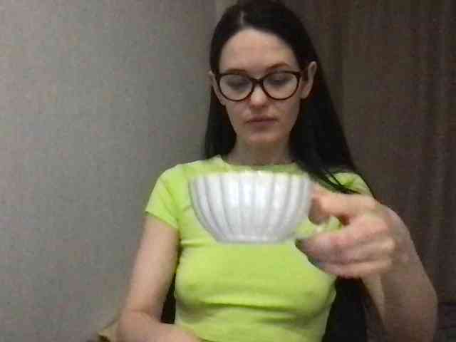 MilaBi-192569 webcam