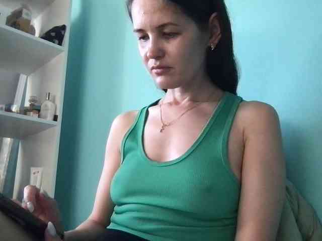 MilaBi-192569 webcam