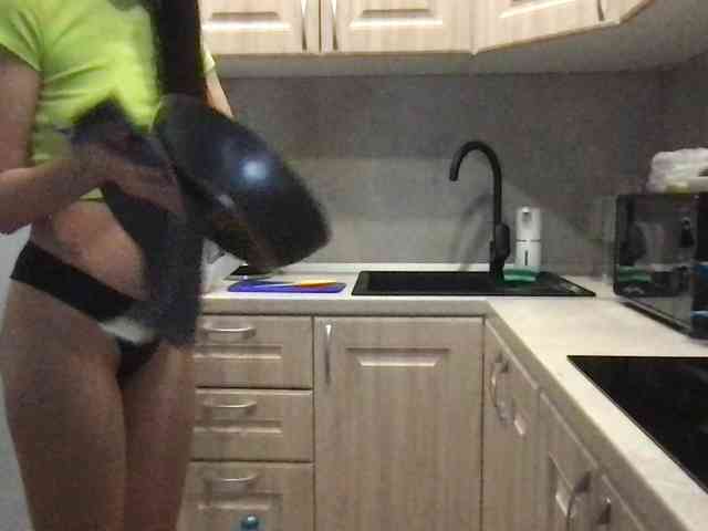 MilaBi-192569 webcam