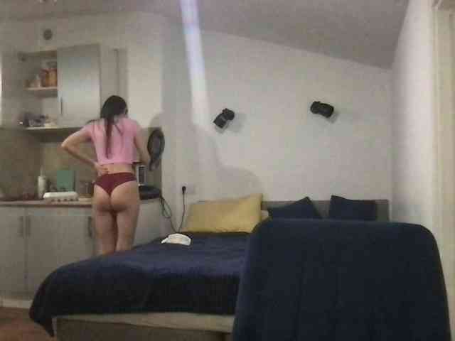 MilaBi-192569 webcam