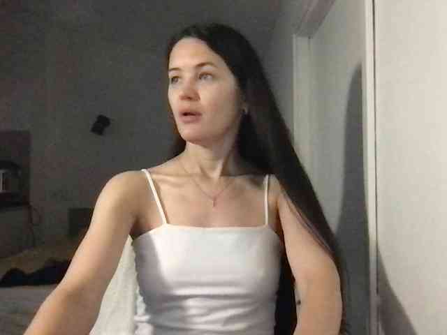 MilaBi-192569 webcam
