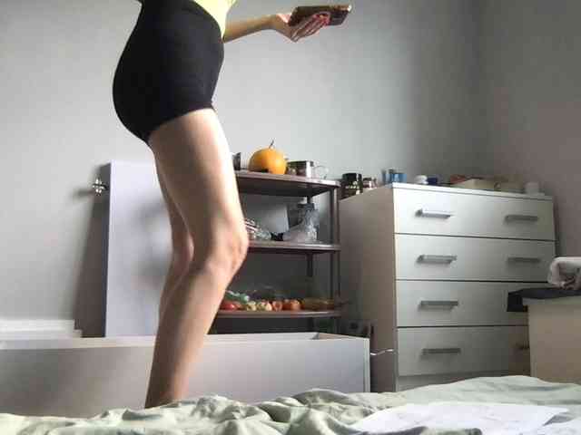 MilaBi-192569 webcam