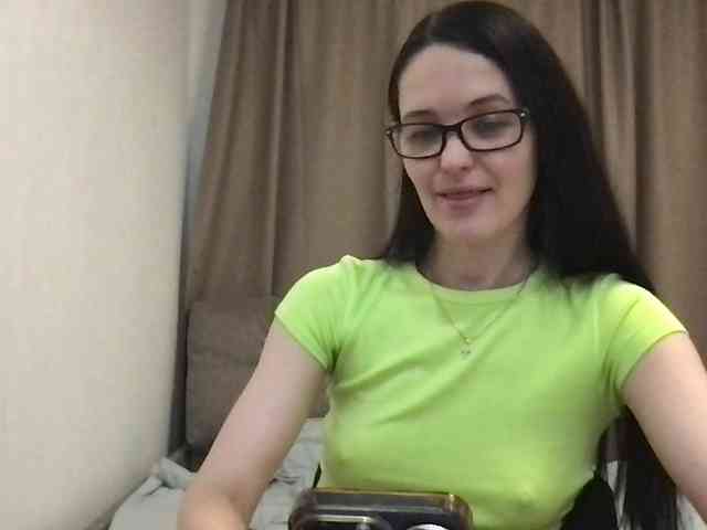 MilaBi-192569 webcam